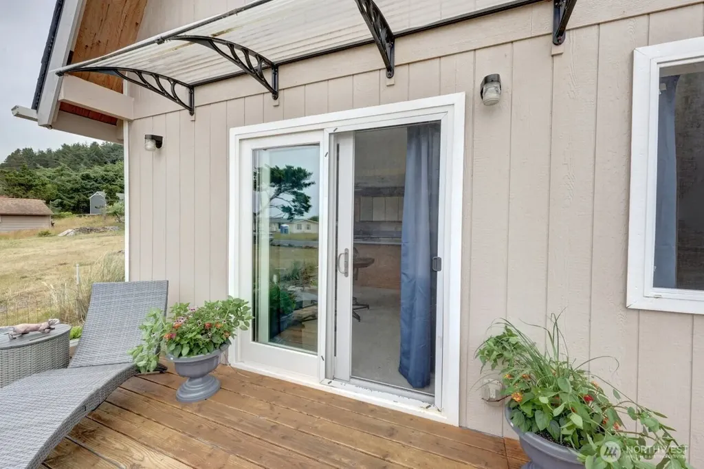 33612 I Street Ocean Park WA 98640