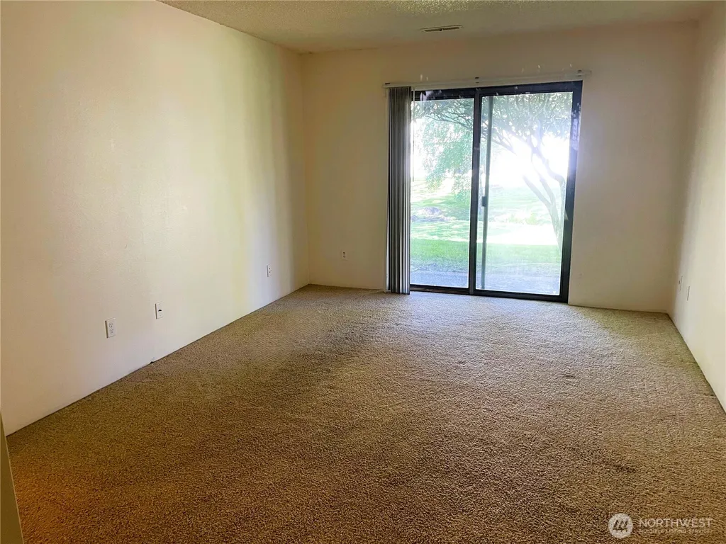 1101 Bellefield Park Lane Bellevue WA 98004