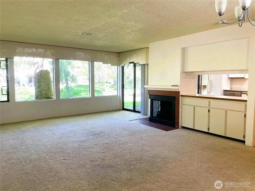 1101 Bellefield Park Lane Bellevue WA 98004