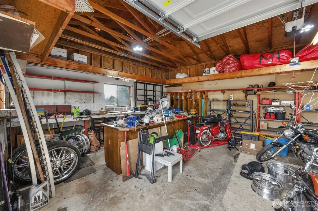 9912 S 200th Street Kent WA 98031