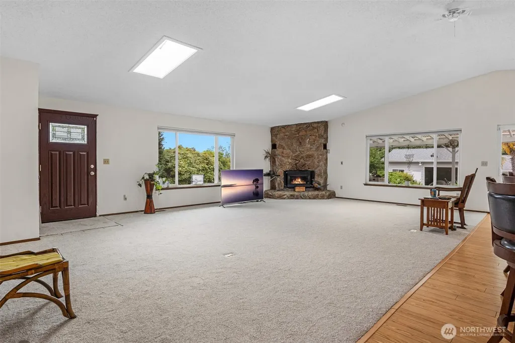 9912 S 200th Street Kent WA 98031