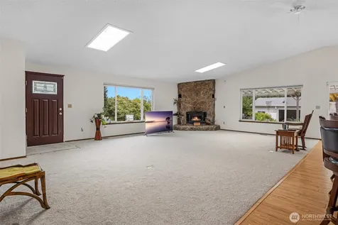 9912 S 200th Street Kent WA 98031