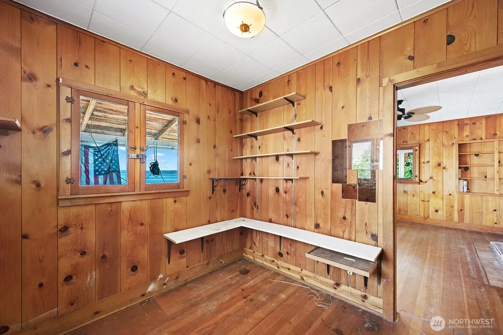 9820 SW Bunker Trail Vashon WA 98070