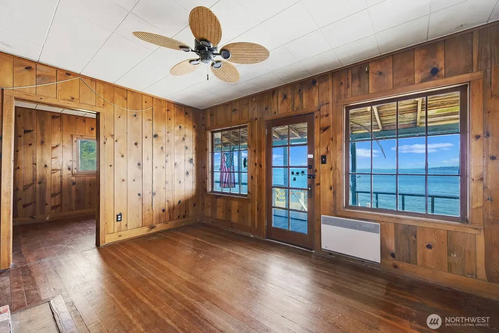 9820 SW Bunker Trail Vashon WA 98070