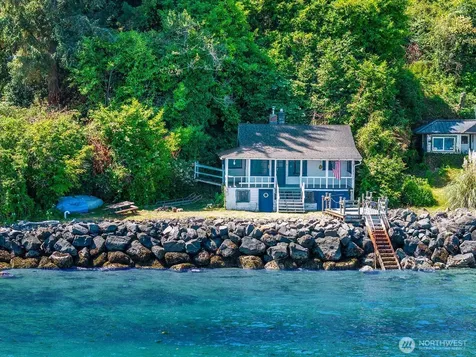 9820 SW Bunker Trail Vashon WA 98070