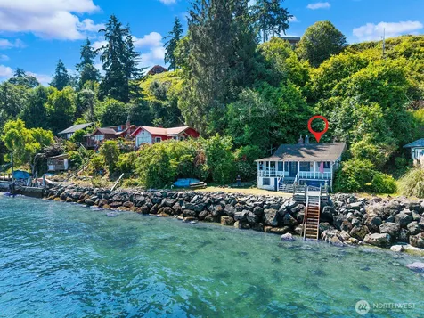 9820 SW Bunker Trail Vashon WA 98070