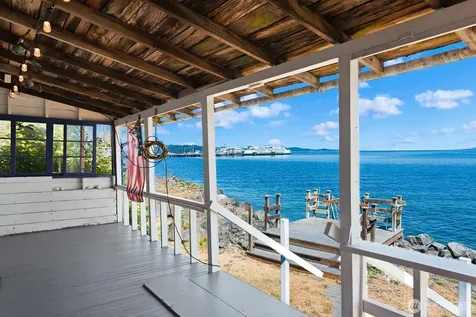 9820 SW Bunker Trail Vashon WA 98070
