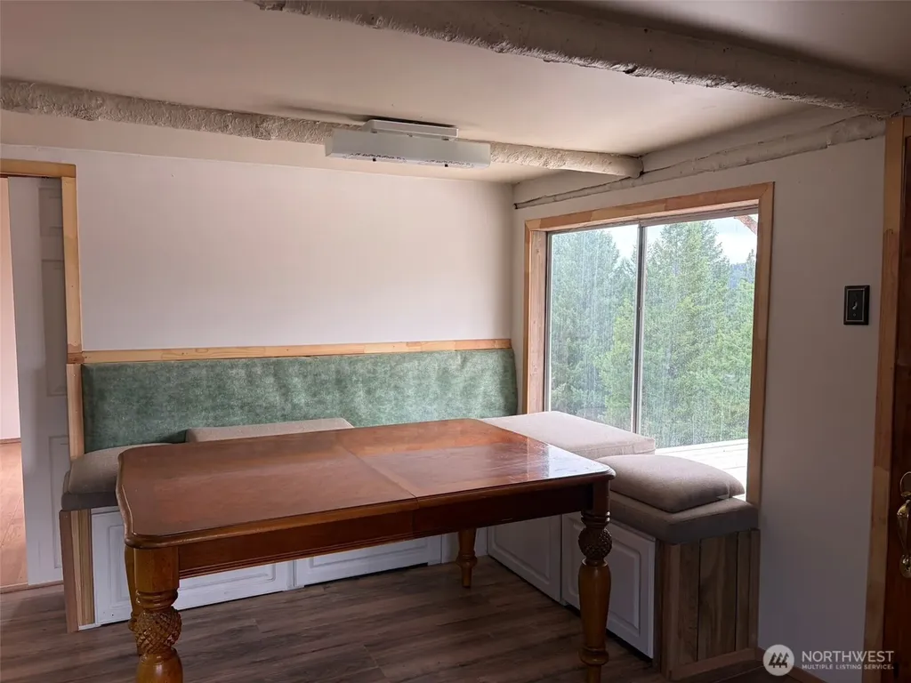 184 N Lambert Lane Republic WA 99166