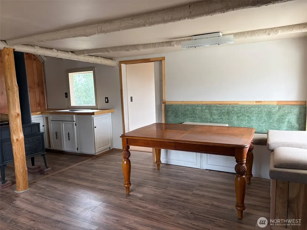 184 N Lambert Lane Republic WA 99166
