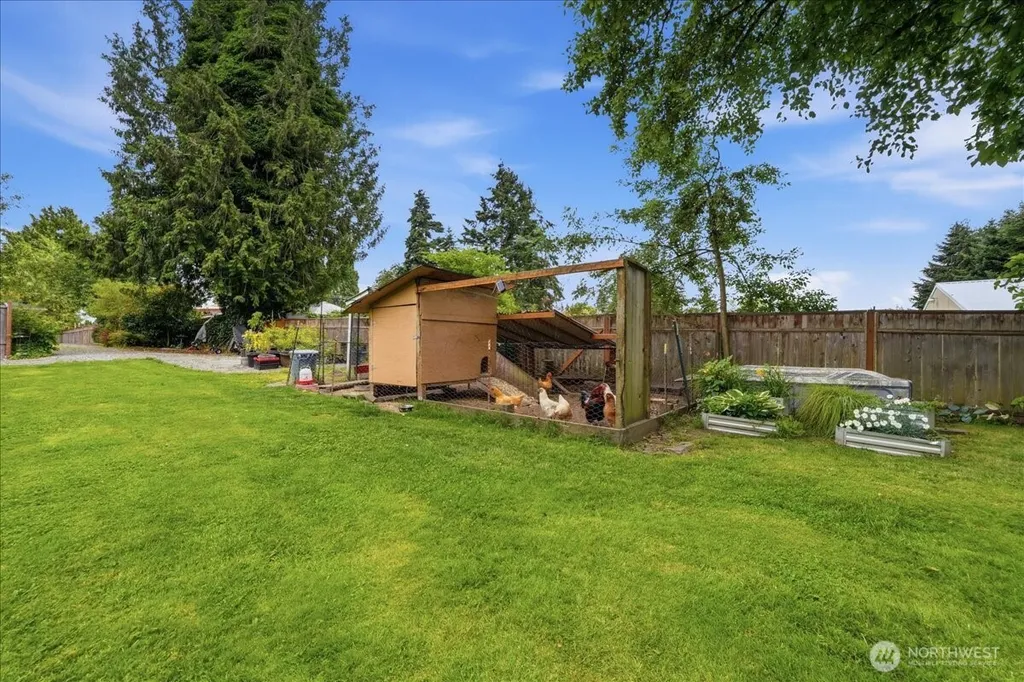 10612 Waller Road E Tacoma WA 98446