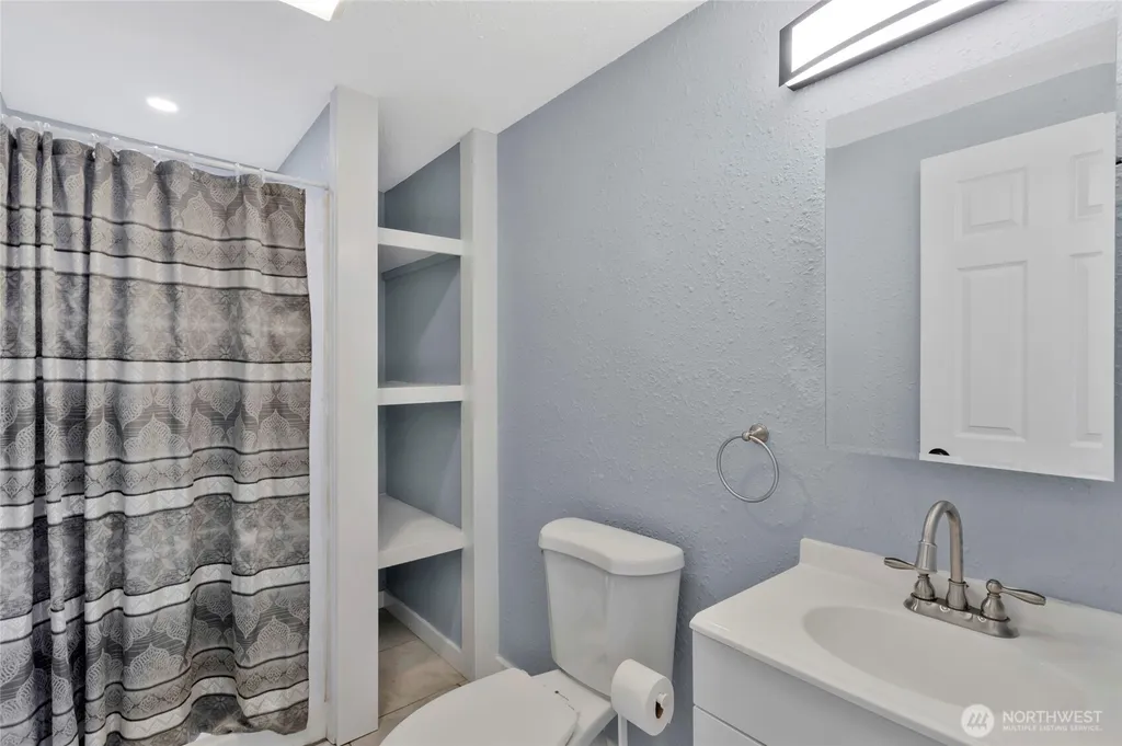 15730 Ordway Drive SE Yelm WA 98597