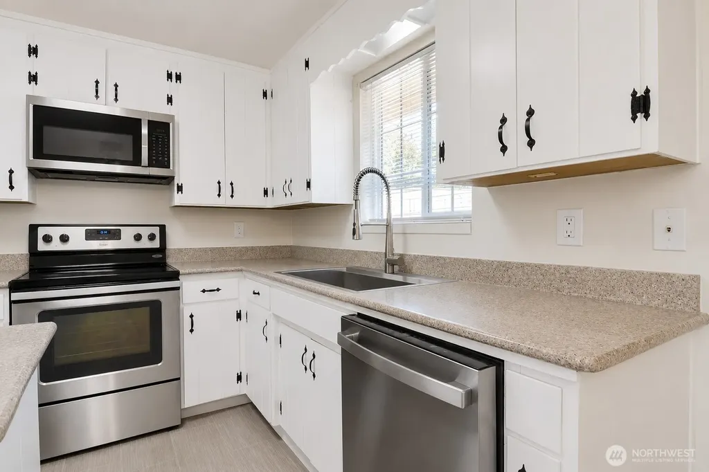 2401 S 62nd Street Tacoma WA 98409