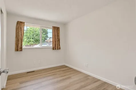 2401 S 62nd Street Tacoma WA 98409