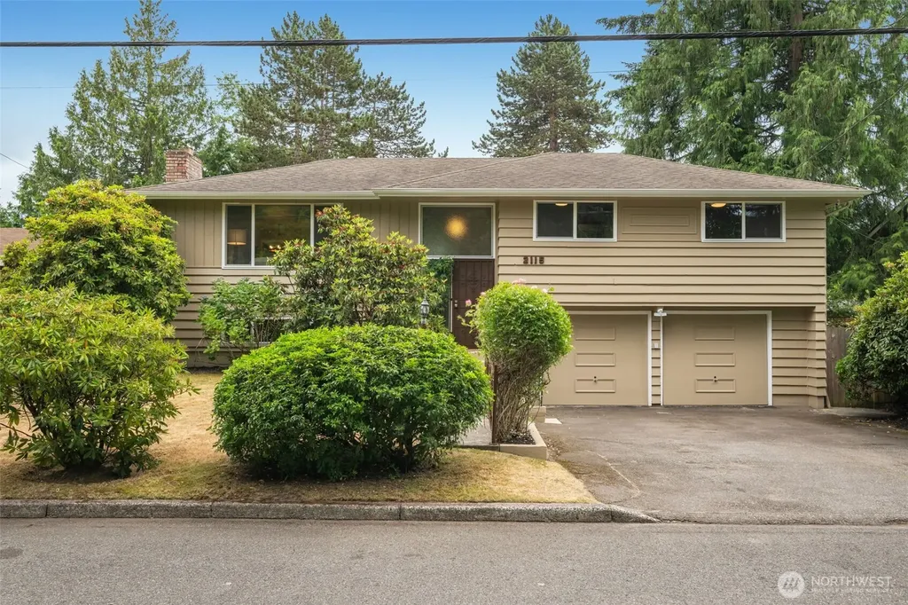 2115 N 178th Street Shoreline WA 98133