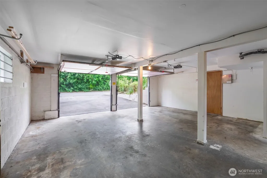 2115 N 178th Street Shoreline WA 98133