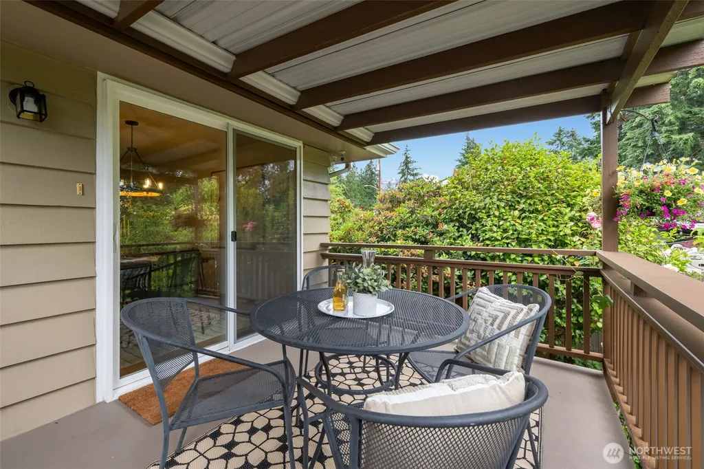 2115 N 178th Street Shoreline WA 98133
