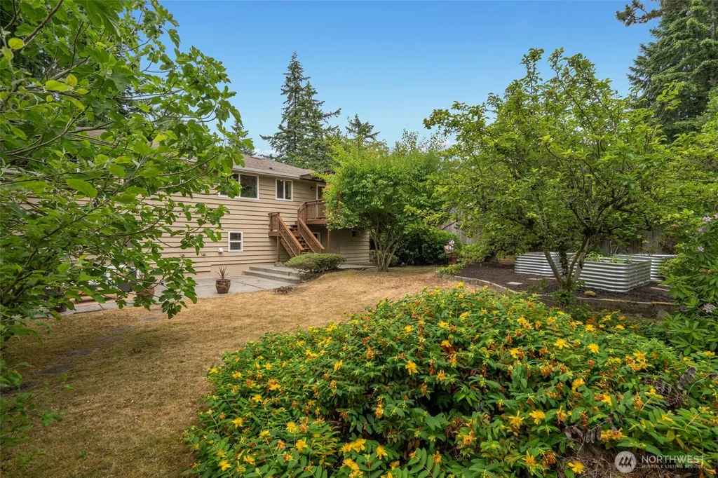 2115 N 178th Street Shoreline WA 98133