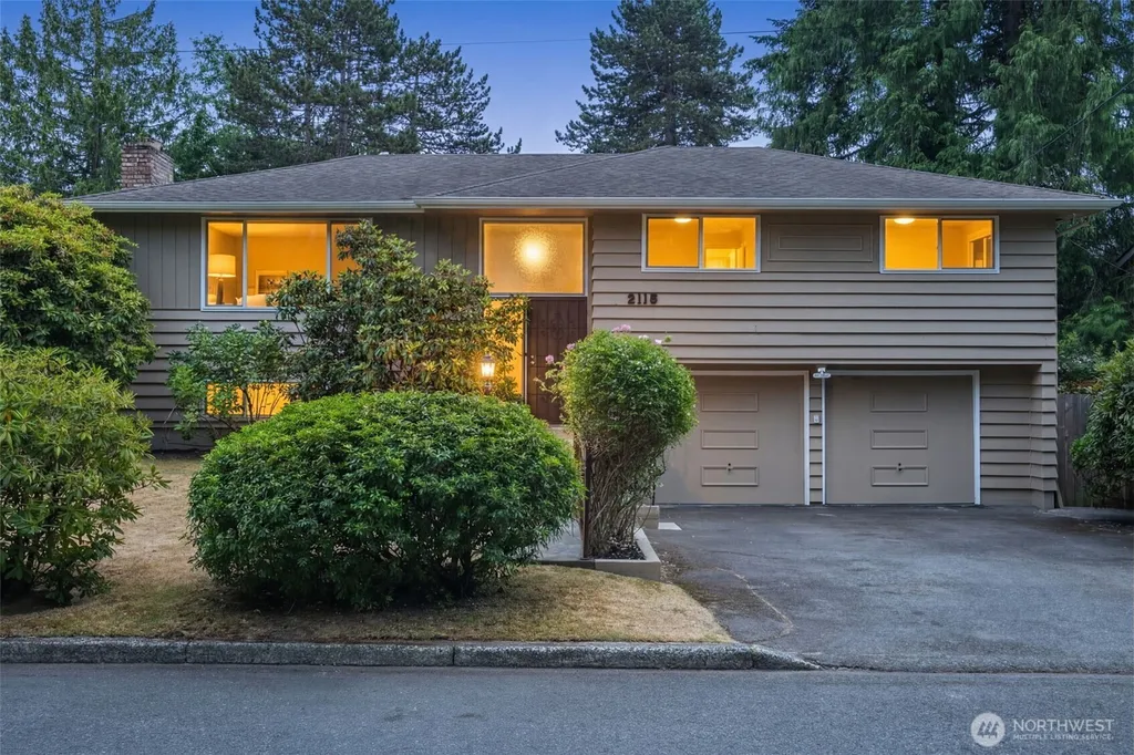 2115 N 178th Street Shoreline WA 98133