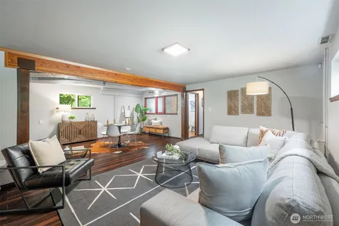 2115 N 178th Street Shoreline WA 98133