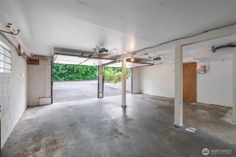 2115 N 178th Street Shoreline WA 98133