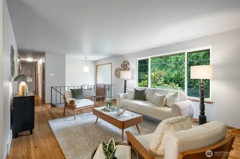 2115 N 178th Street Shoreline WA 98133