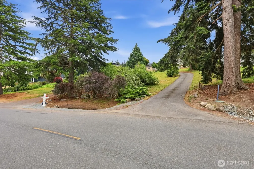 0 Lochwood Drive Camano Island WA 98282