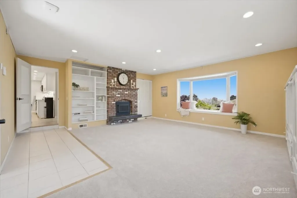 933 Vine Avenue Sunnyside WA 98944