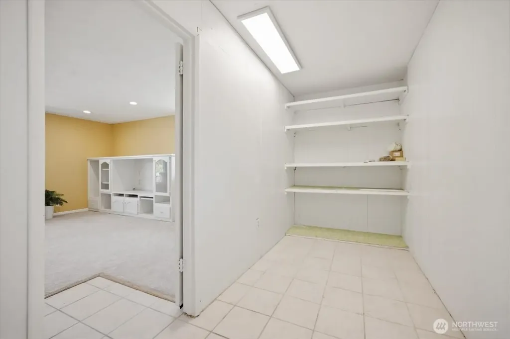 933 Vine Avenue Sunnyside WA 98944