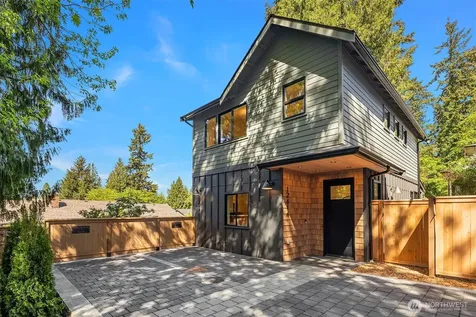 12416 NE 72nd Street Kirkland WA 98033