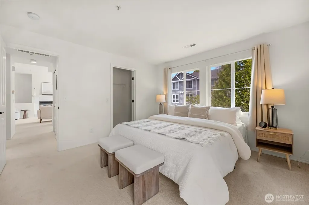 5248 238th Lane SE Issaquah WA 98029