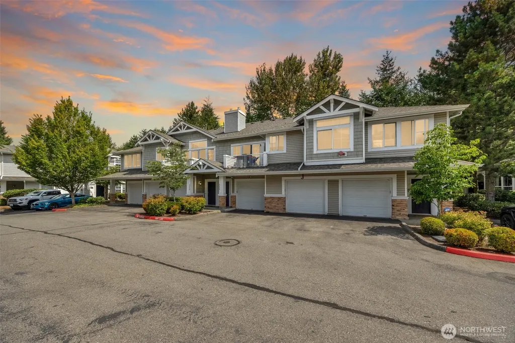 5248 238th Lane SE Issaquah WA 98029