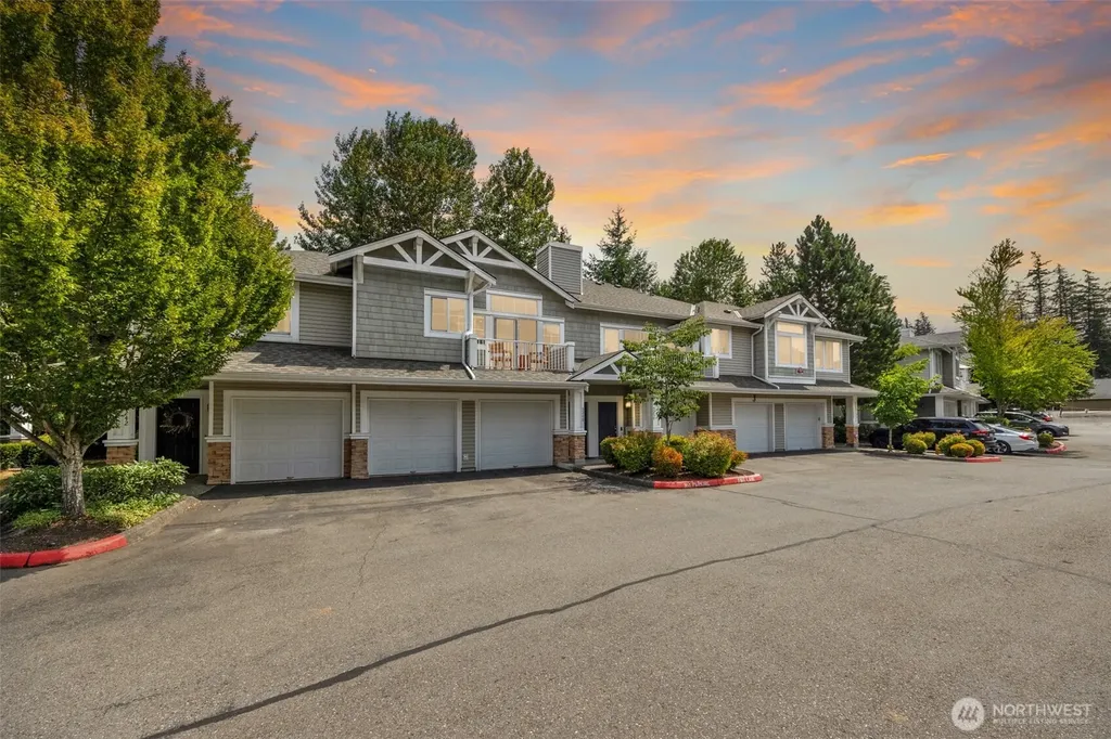 5248 238th Lane SE Issaquah WA 98029