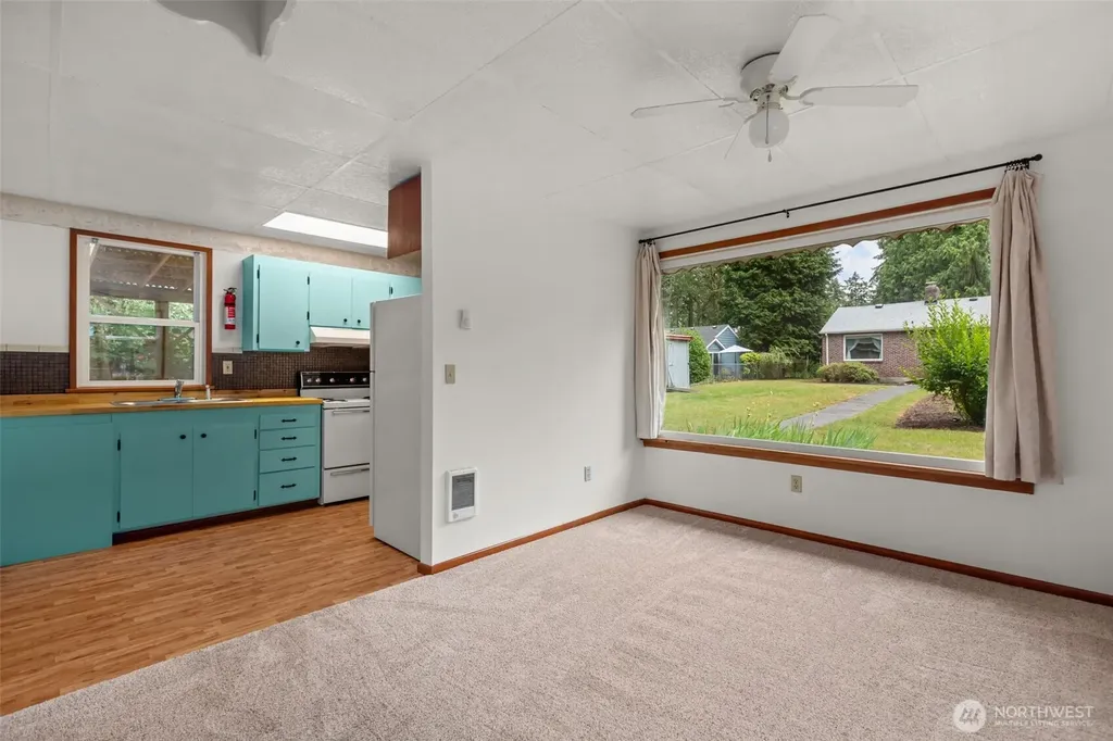 6353 School Street SW Lakewood WA 98499