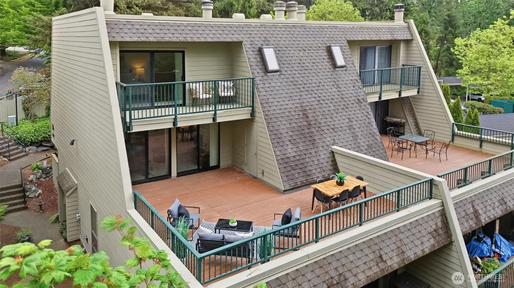 8851 166th Avenue NE Redmond WA 98052