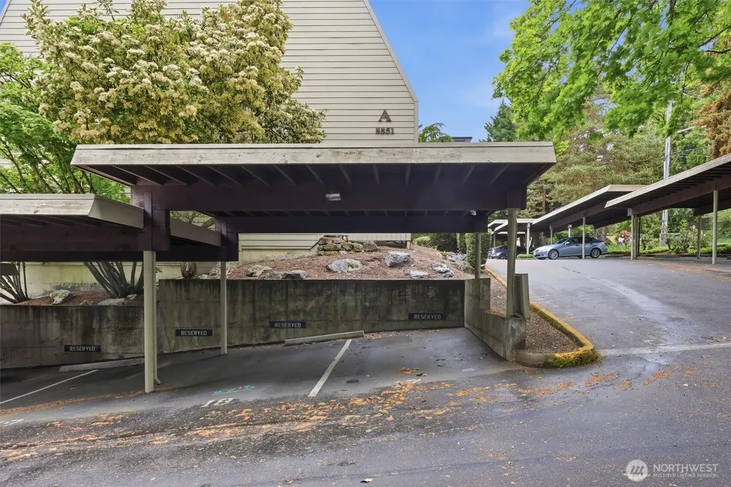 8851 166th Avenue NE Redmond WA 98052