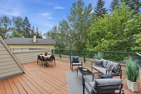 8851 166th Avenue NE Redmond WA 98052