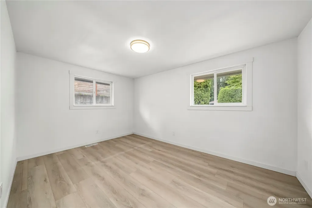 3775 Olympic Boulevard W University Place WA 98466