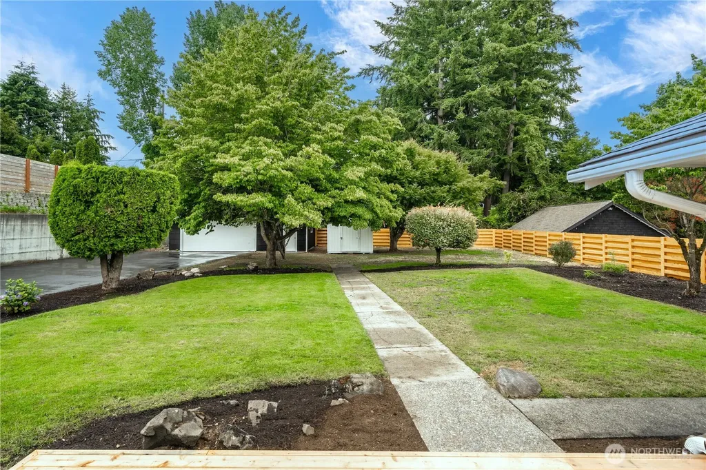 3775 Olympic Boulevard W University Place WA 98466