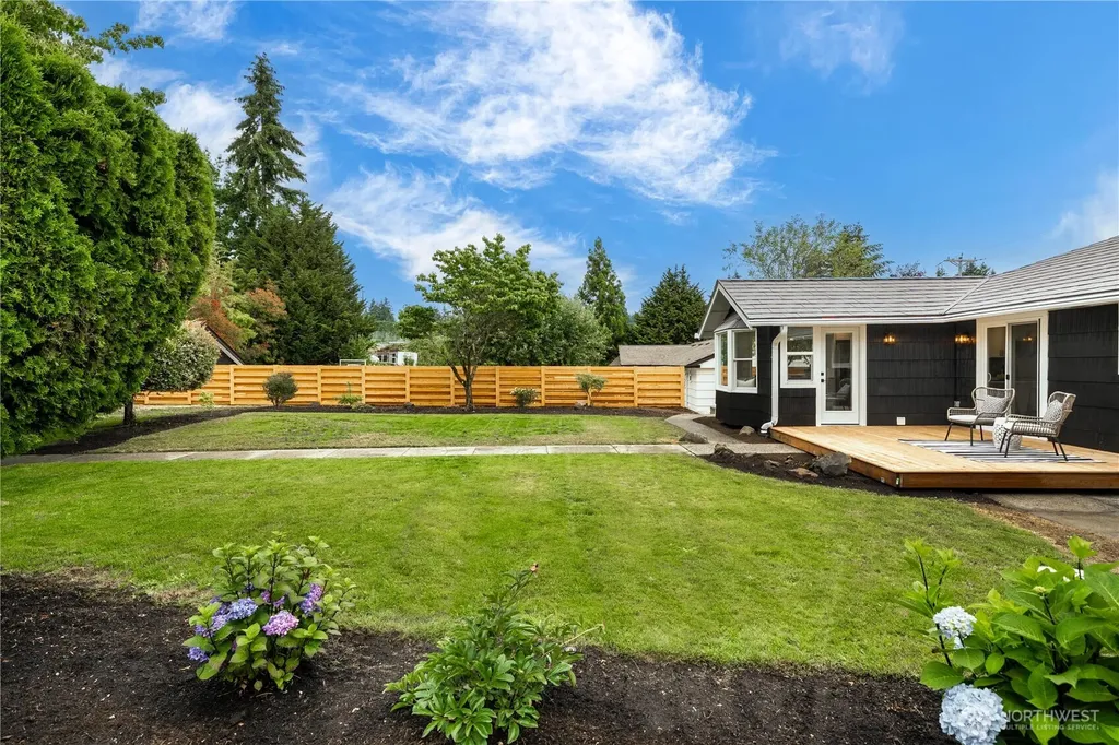 3775 Olympic Boulevard W University Place WA 98466