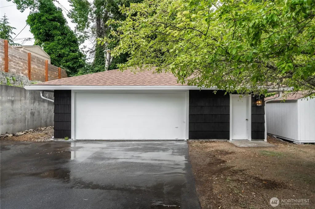 3775 Olympic Boulevard W University Place WA 98466