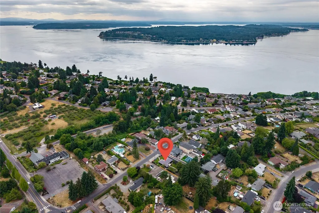3775 Olympic Boulevard W University Place WA 98466