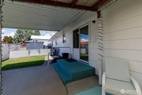 806 Central Drive Coulee Dam WA 99116
