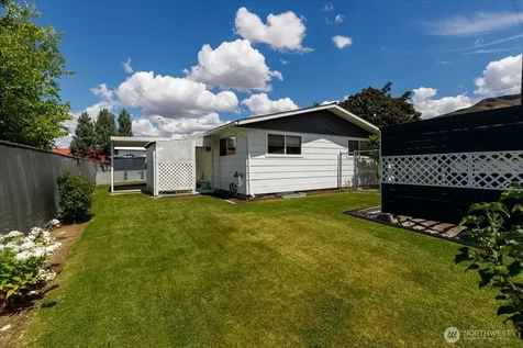 806 Central Drive Coulee Dam WA 99116