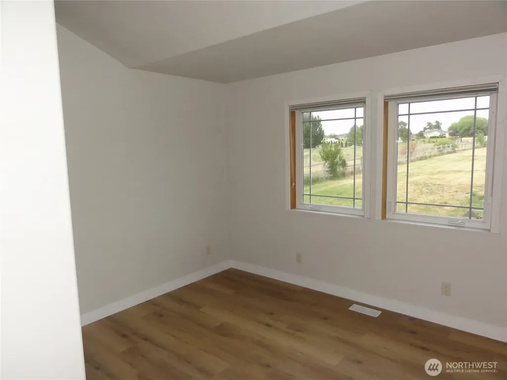 3862 Shorecrest Drive NE Moses Lake WA 98837