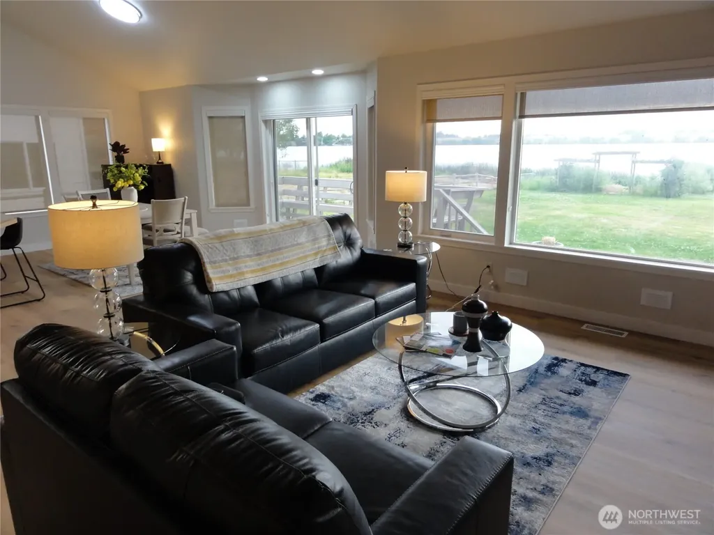 3862 Shorecrest Drive NE Moses Lake WA 98837