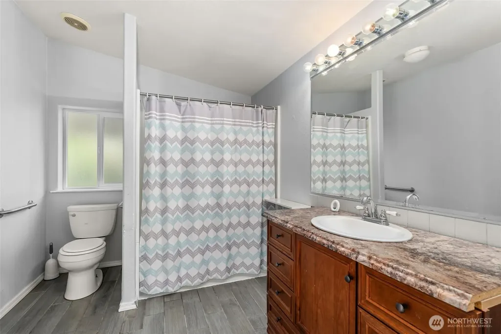 5252 52nd Lane SE Lacey WA 98503