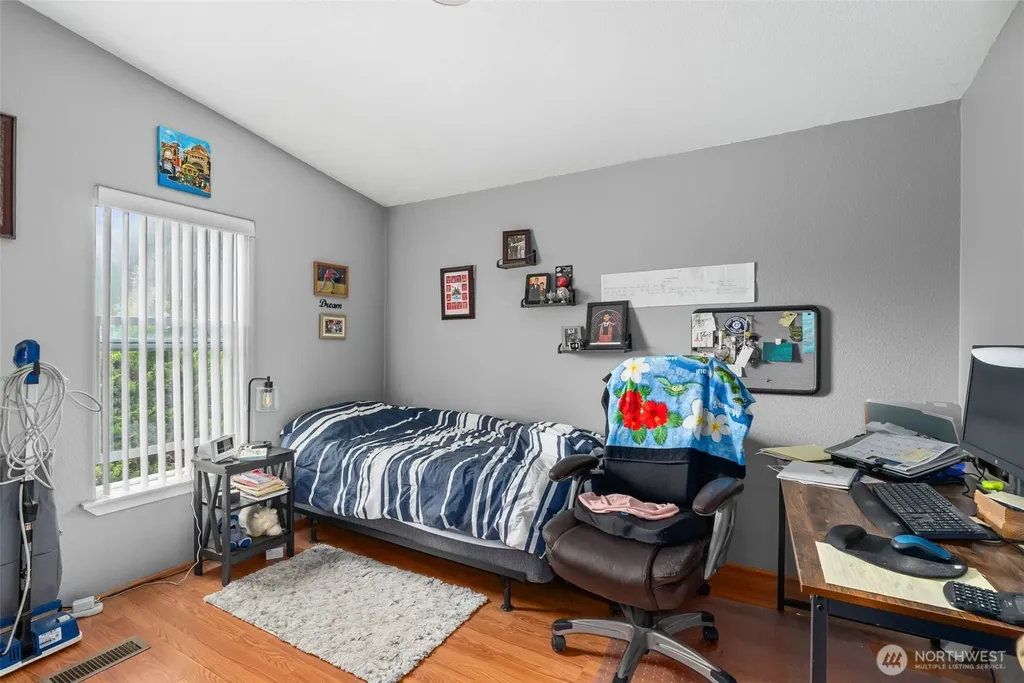 5252 52nd Lane SE Lacey WA 98503