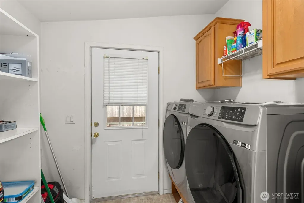 5252 52nd Lane SE Lacey WA 98503