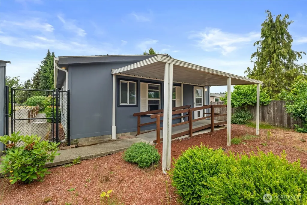 5252 52nd Lane SE Lacey WA 98503