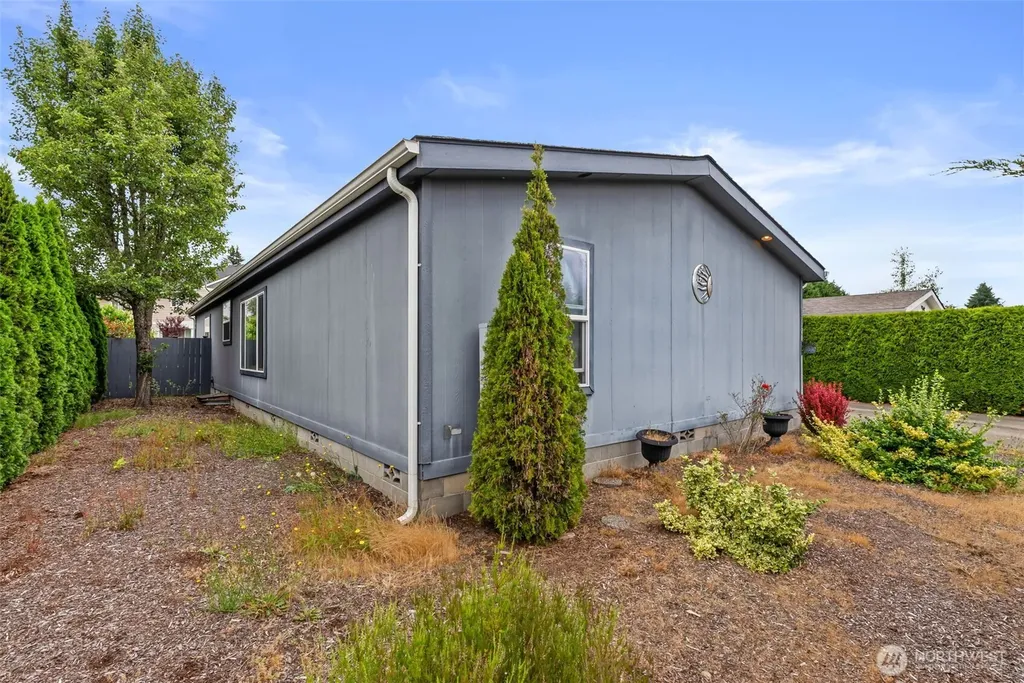 5252 52nd Lane SE Lacey WA 98503